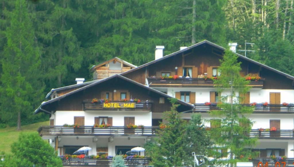 Hotel Mae Fusine Esterno foto